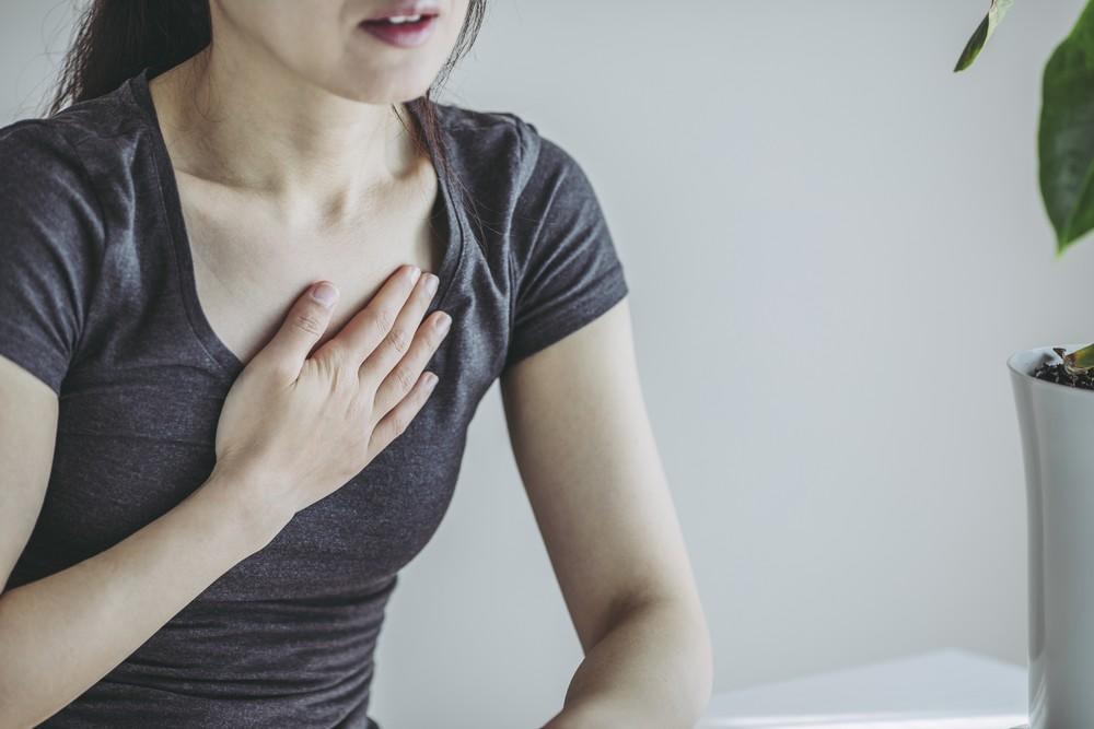 La spasmophilie se manifeste par :