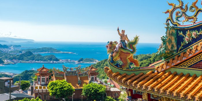 Masques : ces pays oÃ¹ tout le monde en porte