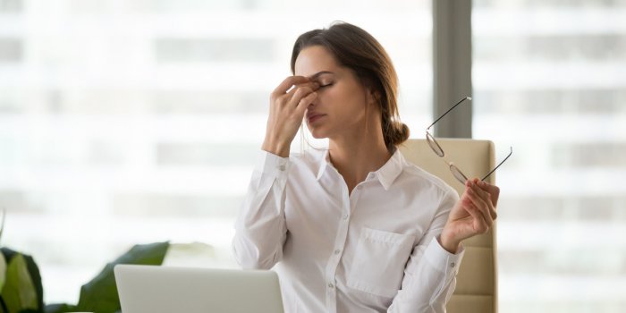 Coronavirus : les erreurs Ã  ne pas faire avec vos yeux