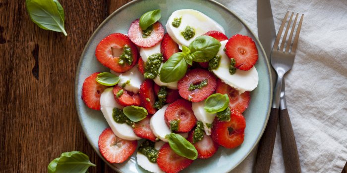 strawberry caprese