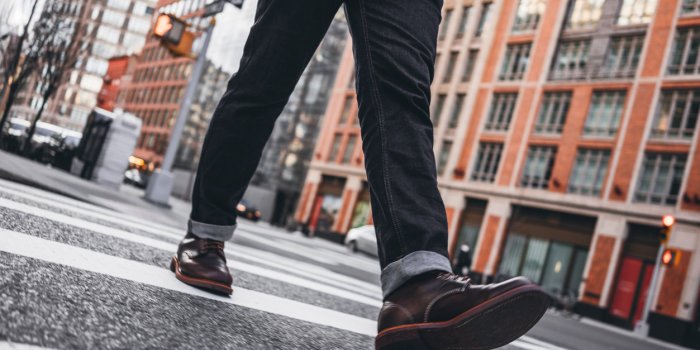 Covid-19 : peut-on l'attraper par les vÃªtements ? 