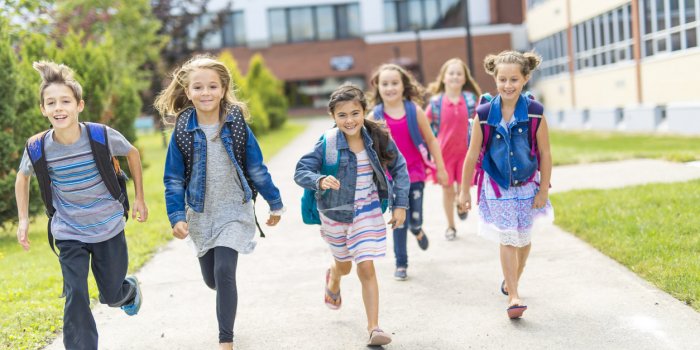 Déconfinement : un retour à l'école le 11 mai est-il vraiment sans risque ?