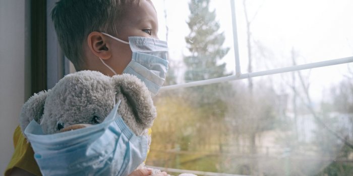 Covid-19 et Kawasaki : quel est le profil des enfants hospitalisÃ©s ?