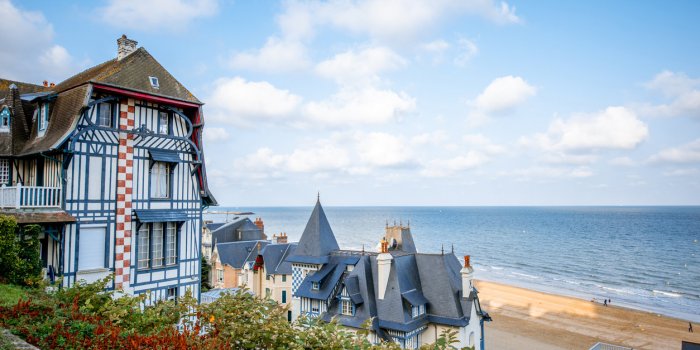 Vacances d'été et Covid-19 : quelles régions sont le moins à risque pour voyager ?