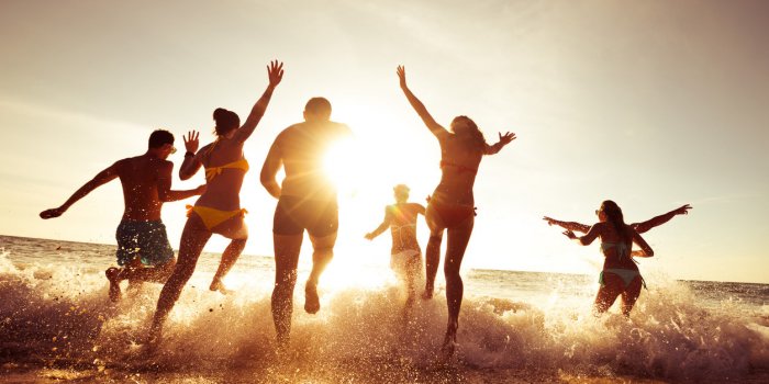 Plage et Covid-19 : ce que vous avez le droit de faire ou pas