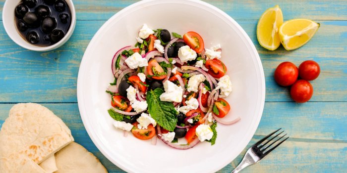 6 salades d'été colorées et équilibrées