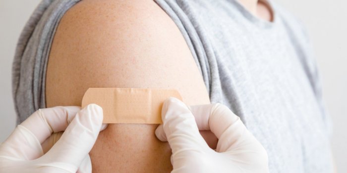 Vaccin contre le coronavirus : il aura bel et bien des effets secondaires