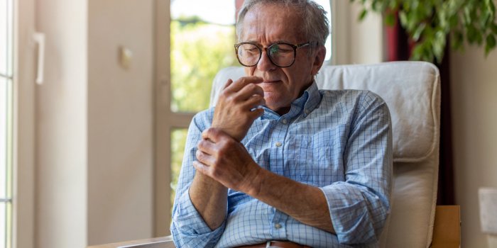 Vaccin AstraZeneca : les effets secondaires observÃ©s en France