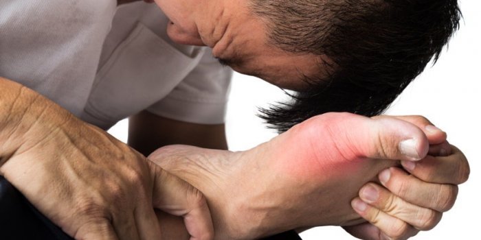 Maladies : 10 signes rÃ©vÃ©lateurs sur vos pieds 