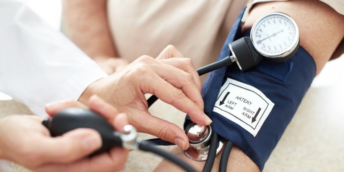Vaccin Pfizer : les effets indésirables observés en France par l'ANSM