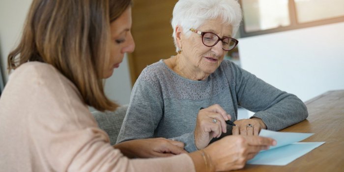 Covid : les 10 professions qui vous rendent le plus susceptible dâen mourir