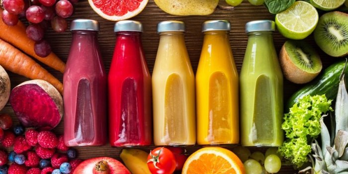 Perte de poids : 15 aliments âsainsâ à éviter selon une diététicienne
