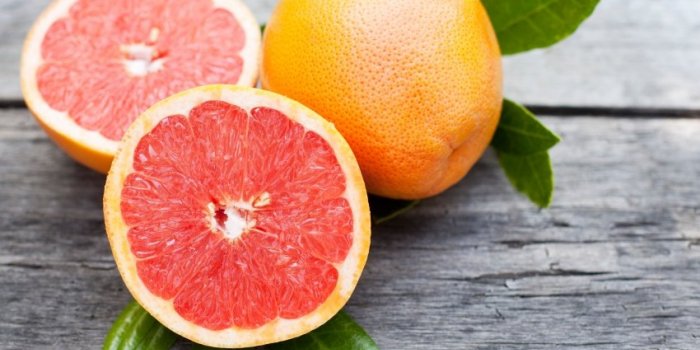 Alimentation : quels sont les fruits les moins sucrés ?