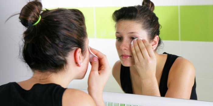 Visage : ce que vous devez arrÃªter de faire pour avoir une belle peau 