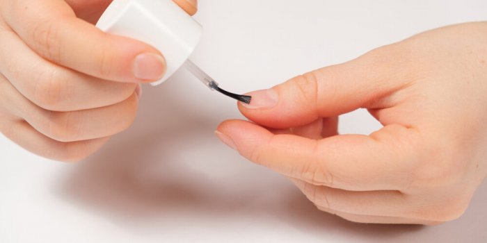 Utiliser du vernis amer