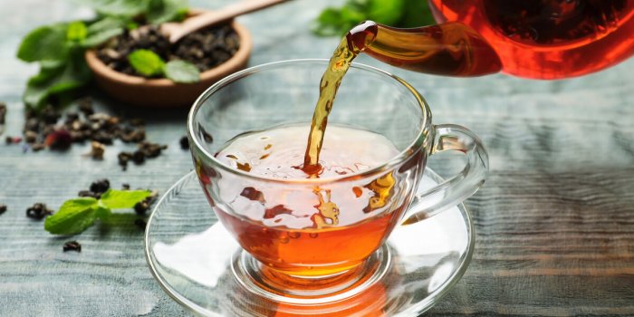 Chaleur : les 5 aliments qui dÃ©shydratent le plus