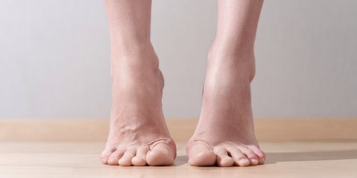 Pieds : voici les 8 exercices (simples et rapides) Ã faire chaque jour pour mieux marcher !