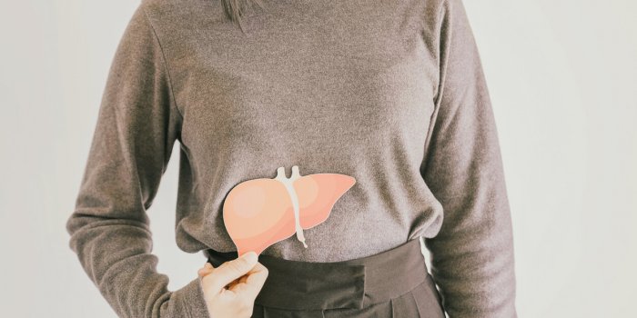 Urine foncée et grosse fatigue : qu'est-ce que ça veut dire ?
