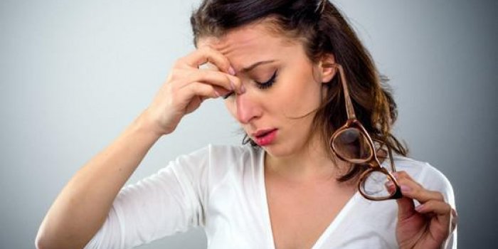 Tension : 8 symptômes qui révèlent une urgence hypertensive
