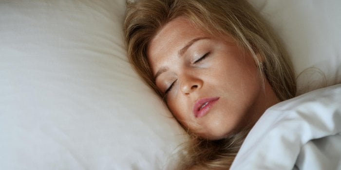 Carence en vitamine B12 : 14 symptÃ´mes Ã  prendre au sÃ©rieux