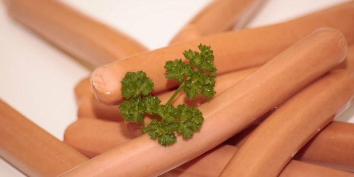 Alcool : 6 aliments à lâapéritif qui favorisent la prise de poids selon une étude