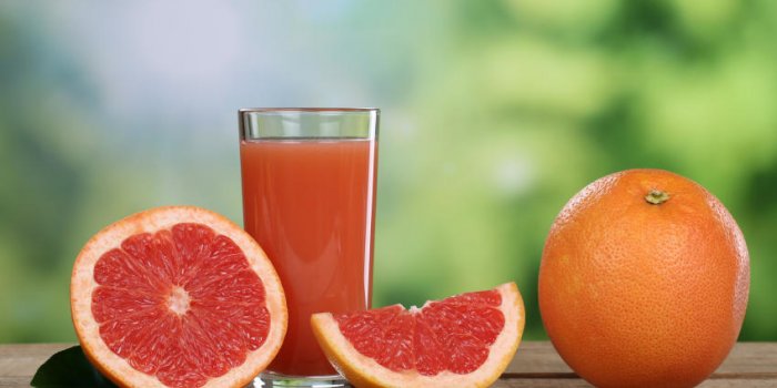 CholestÃ©rol : 10 fruits qui peuvent vous aider Ã  le faire baisser 