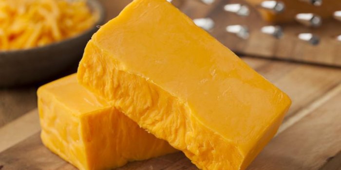 Les 10 fromages qui font le plus grossir