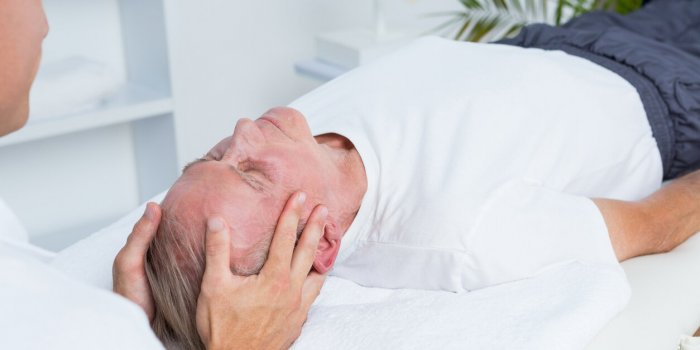 OstÃ©opathie crÃ¢nienne : voici oÃ¹ il faut appuyer sur la tÃªte pour soulager les Ã©motions