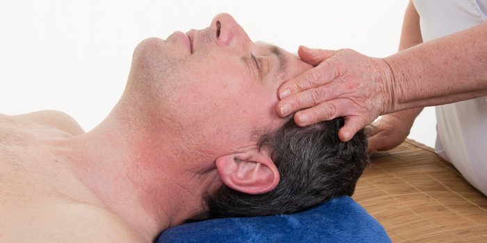 OstÃ©opathie crÃ¢nienne : voici oÃ¹ il faut appuyer sur la tÃªte pour soulager les Ã©motions
