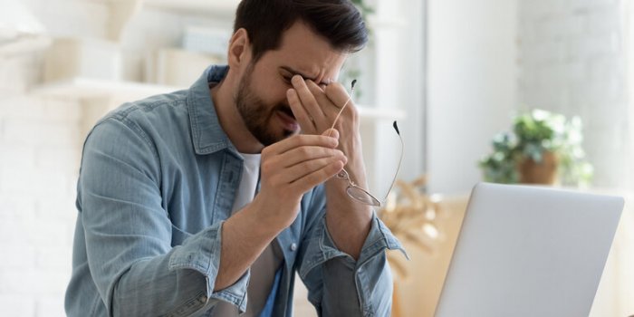 Reins : 5 signes de calculs rénaux qui passent inaperçus