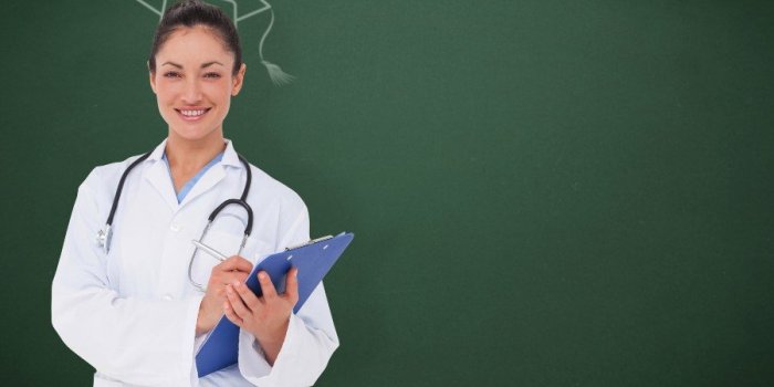 Hôpital : les femmes médecins soigneraient mieux que les hommes