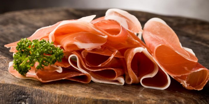 Top 6 des aliments à éviter et les cancers qu'ils provoquent
