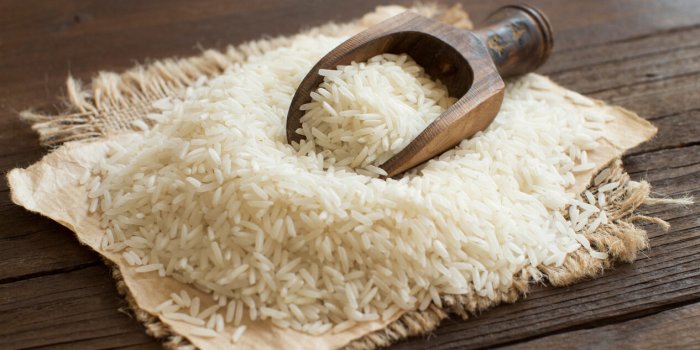 Peau, cheveux, transit... 7 bienfaits de l'eau de riz