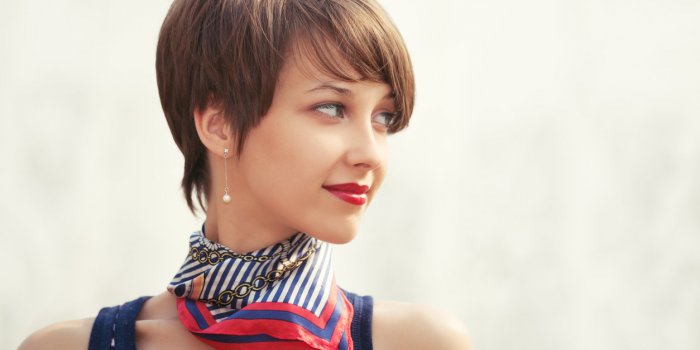 Cheveux : les coupes courtes à adopter selon la forme de votre visage
