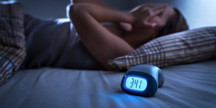 Sommeil : 6 causes qui vous donnent soif la nuit
