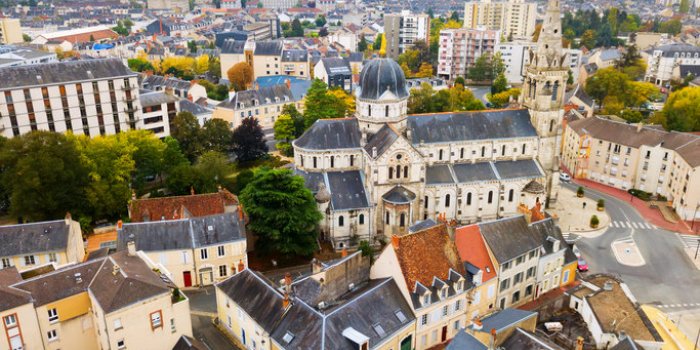 Covid-19 : 14 départements où les réanimations sont quasi-vides