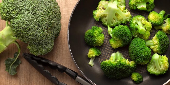 Migraine : un régime à base de légumes feuilles aiderait à les soulager