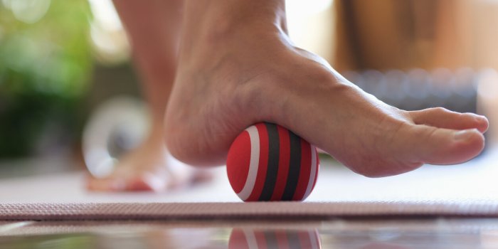 Pieds : voici les 8 exercices (simples et rapides) Ã faire chaque jour pour mieux marcher !