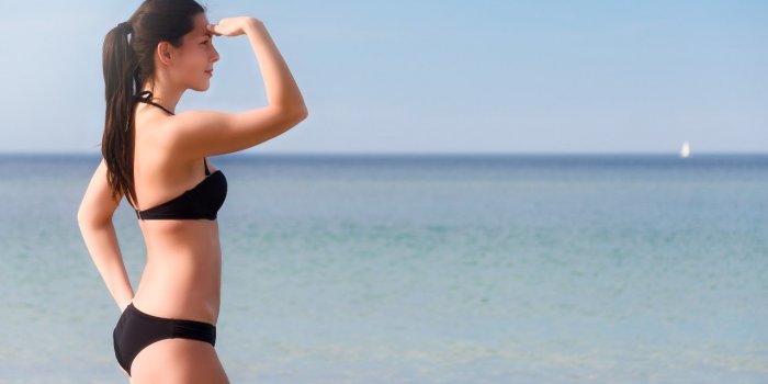 Cheveux : 7 erreurs fréquentes à la plage