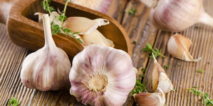 9 aliments qui donnent une mauvaise odeur
