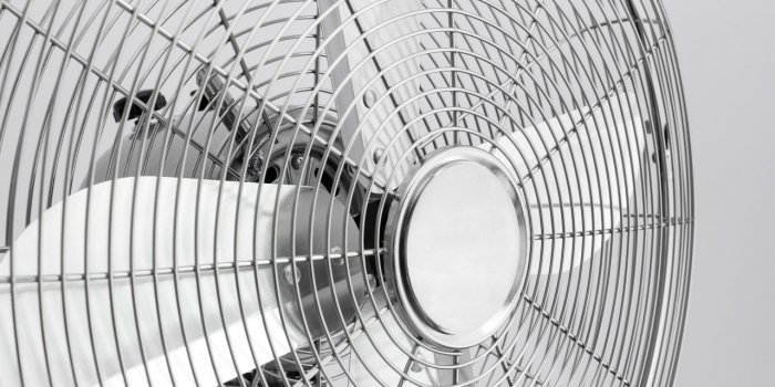 Chaleur : 7 astuces pour décupler les effets dâun ventilateur