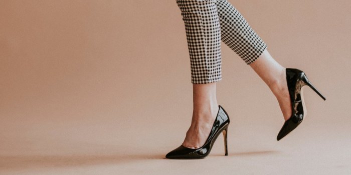 Jambes lourdes : 5 mauvaises habitudes qui favorisent lâinsuffisance veineuse