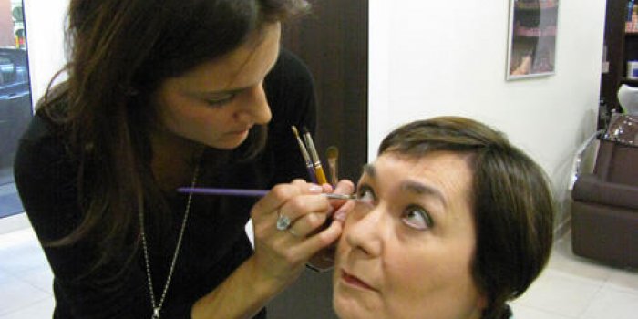 Astuces make-up pour un regard plus grand