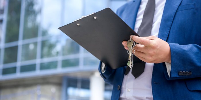 Covid : les 10 professions qui vous rendent le plus susceptible dâen mourir