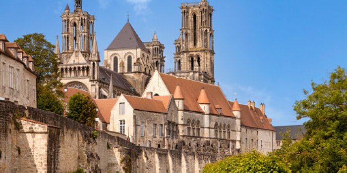 Covid : les 15 dÃ©partements avec les pires taux d'incidence