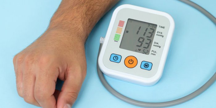 Covid-19 : 9 symptômes qui peuvent traduire une allergie au vaccin