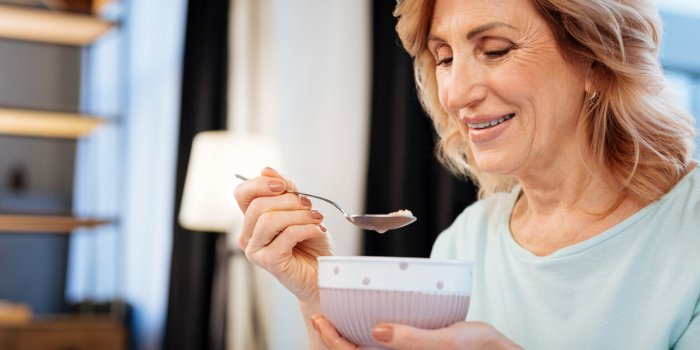 7 réponses aux questions que l'on se pose toutes sur le duo ménopause-alimentation
