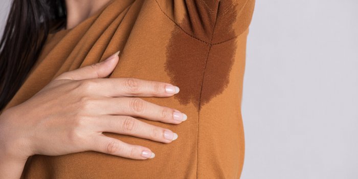 Neuf solutions pour combattre les complexes de l'été