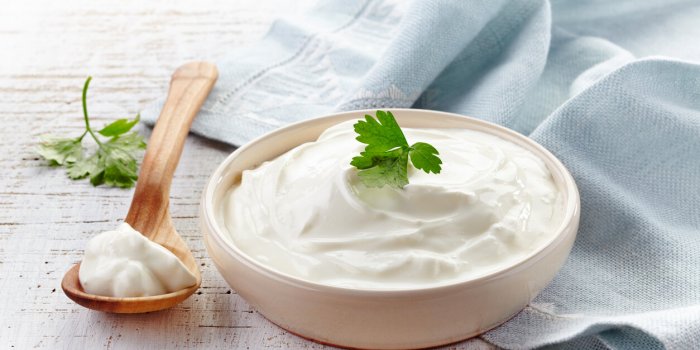 Vous êtes intolérant au lactose ? Voici 7 alternatives pour remplacer la crème épaisse dans vos plats !Â