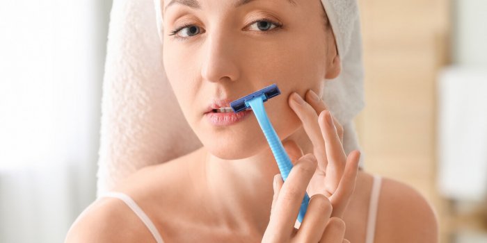 Ménopause : vos hormones affectent votre chevelure